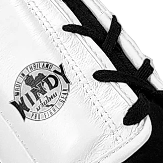 Autentici Guantoni da Boxe Windy Blanchi con Lassi